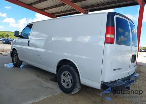 2006 Chevrolet Express Work Van z USA, uszkodzony, nr VIN 1GCFG15X561273018